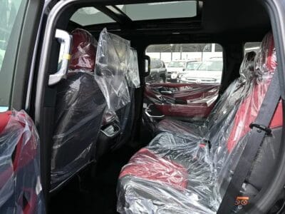 2025 Nissan Patrol SE Platinum City