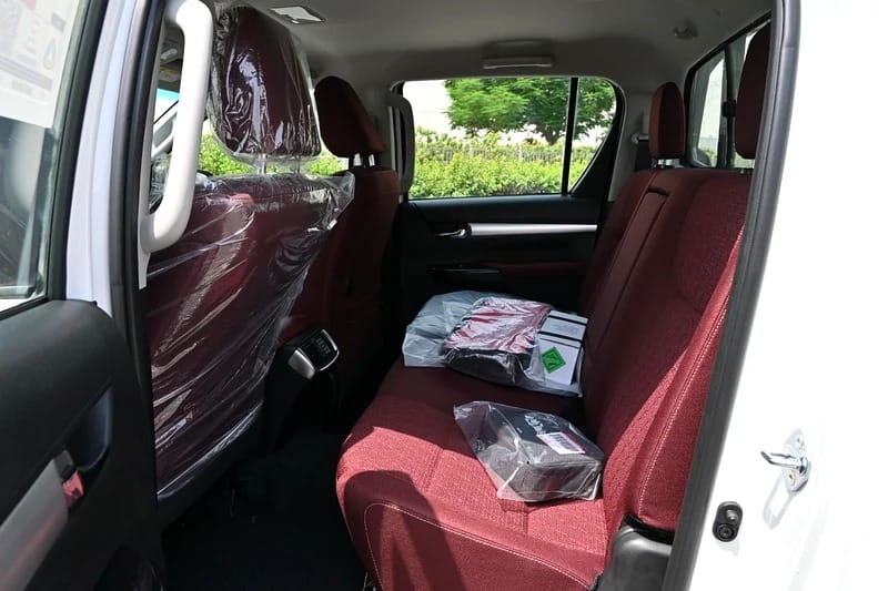 2025 Toyota Hilux Double Cab GlS Awd P