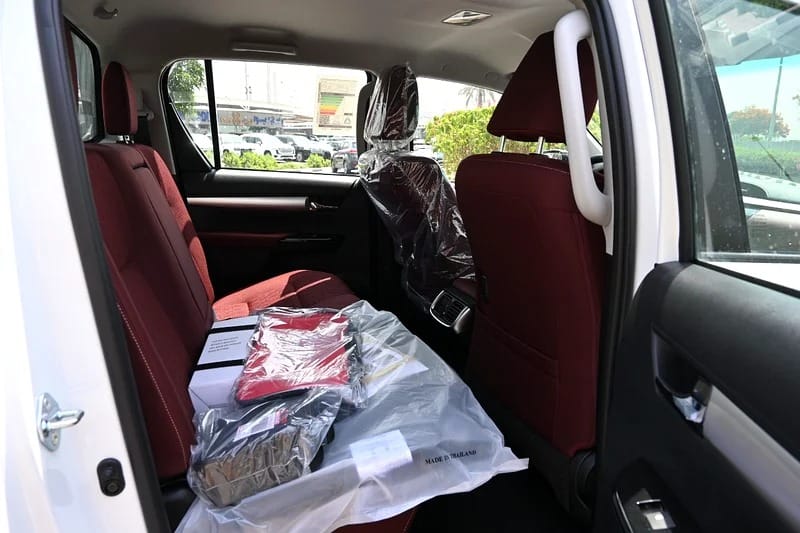 2025 Toyota Hilux Double Cab GlS Awd P