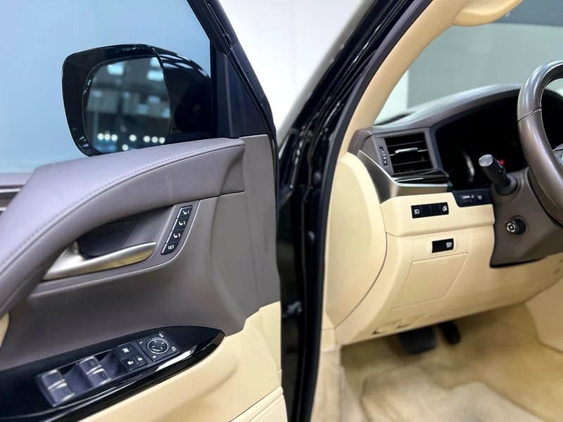 2021 Lexus LX570 Premier