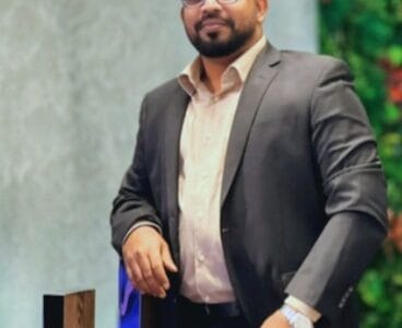 REGISTERED ARCHITECT