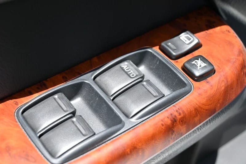 2024 Nissan Patrol Safari Falcon