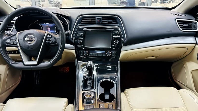 2018 Nissan Maxima SV