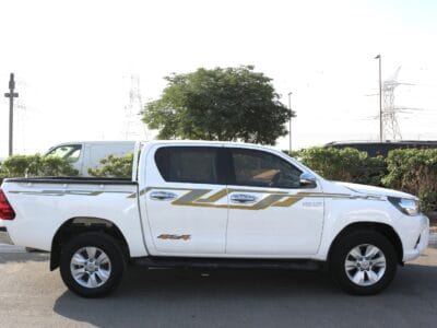 TOYOTA HILUX DIESEL FULL OPTIONS 2018