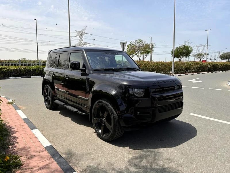 2020 Land Rover Defender 110 SE