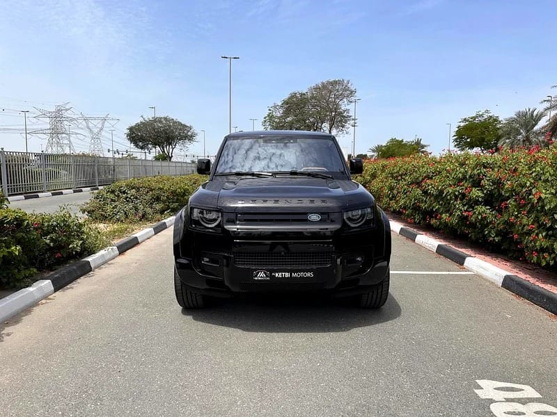 2020 Land Rover Defender 110 SE