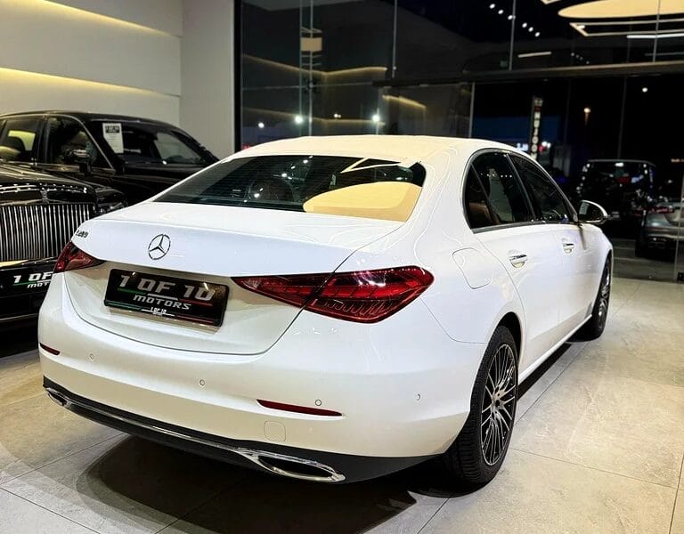 2025 Mercedes-Benz C-Class C200