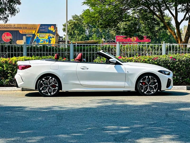 2025 BMW 4-Series 430i Convertible