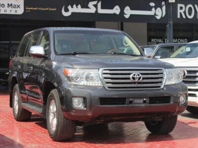 2012 Toyota Land Cruiser VXR 5.7L 4WD