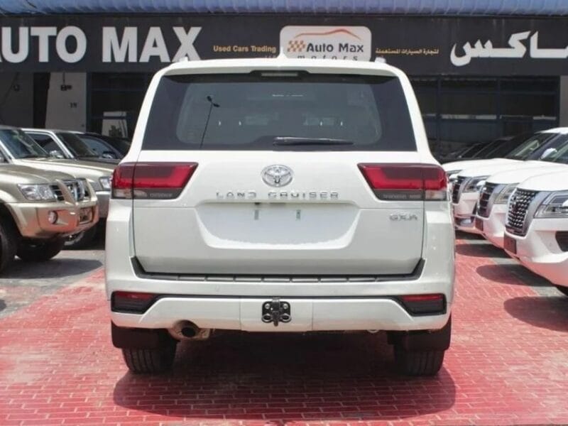 2024 Toyota Land Cruiser GXR 4.0L
