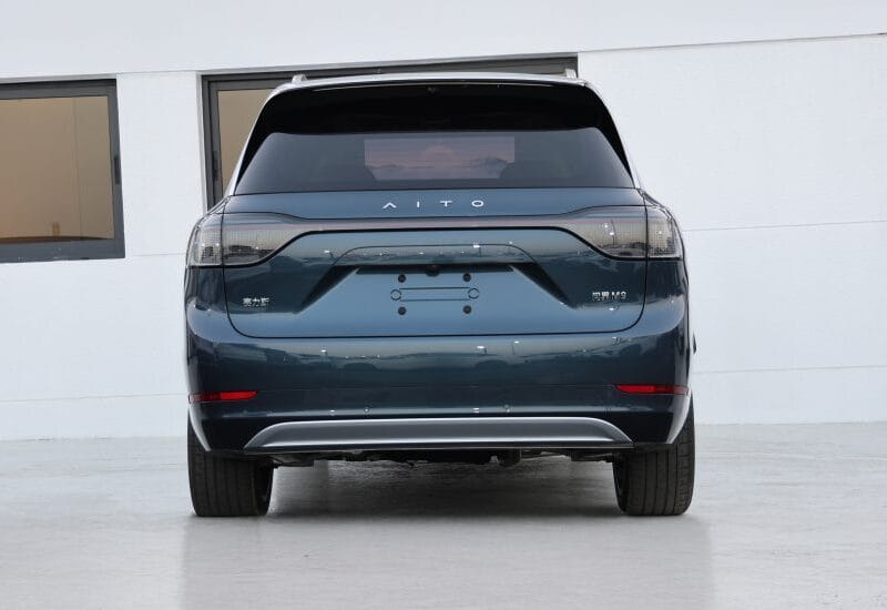 AITO SERES M9 LHD ULTRA 5 SEAT 2025