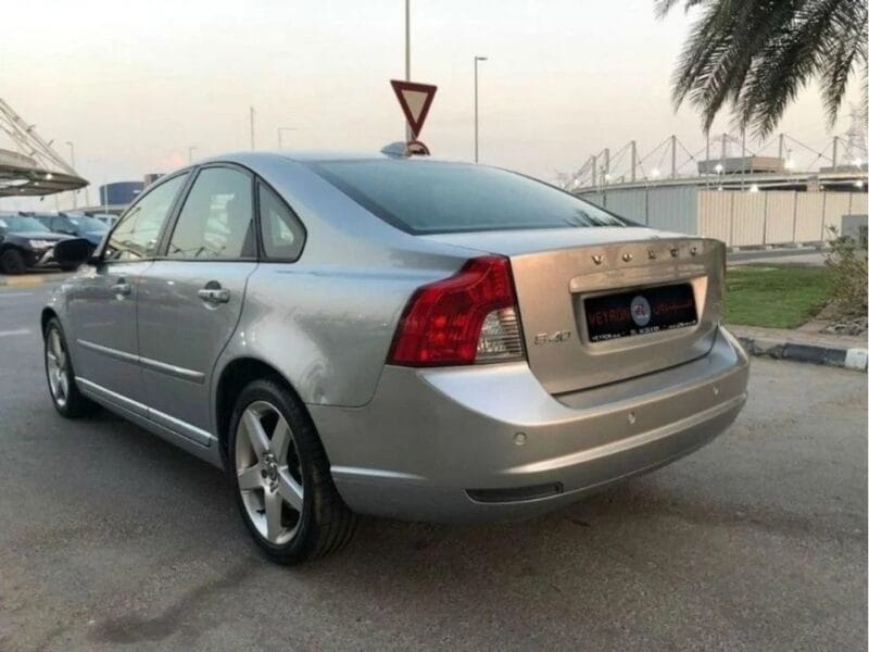 Volvo S40 VOLVO S40 2012 GCC PERFECT CONDITION