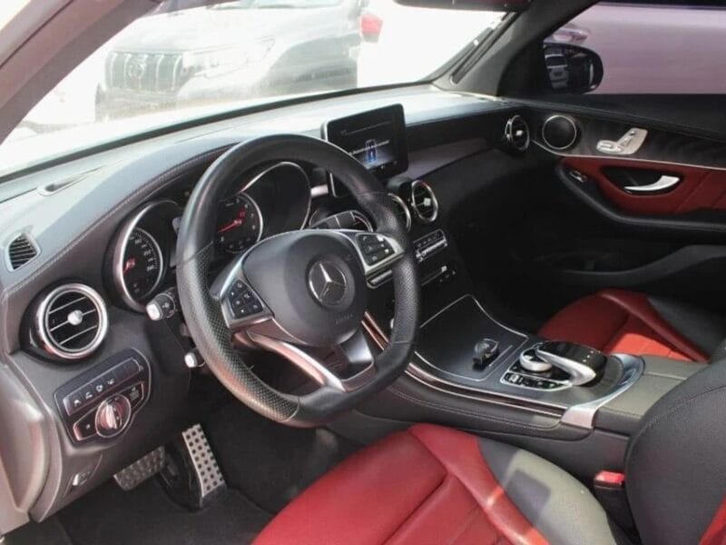 2019 Mercedes-Benz GLC 250 4MATIC 2.0L