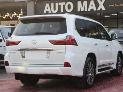 2017 Lexus LX570 Platinum 5.7L, GCC