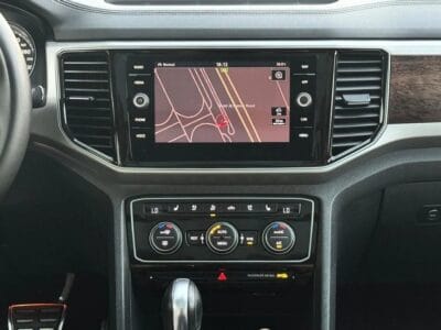 Volkswagen Teramont R-Line 3.6L VOLKSWAGEN TERAMONT 2019 GCC R LINE V6 FULL OPTIONS 7 SEATER WITH ONE YEAR DEALER WARRAN