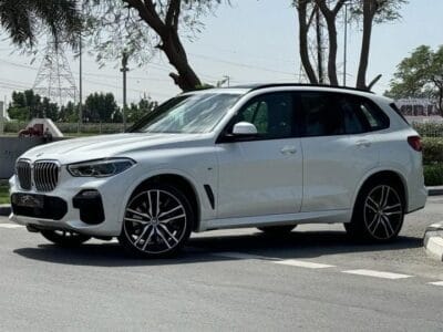 BMW X5M BMW X5 M KIT 2019 GCC V8 50i X Drive FULL SERVICE HISTORY
