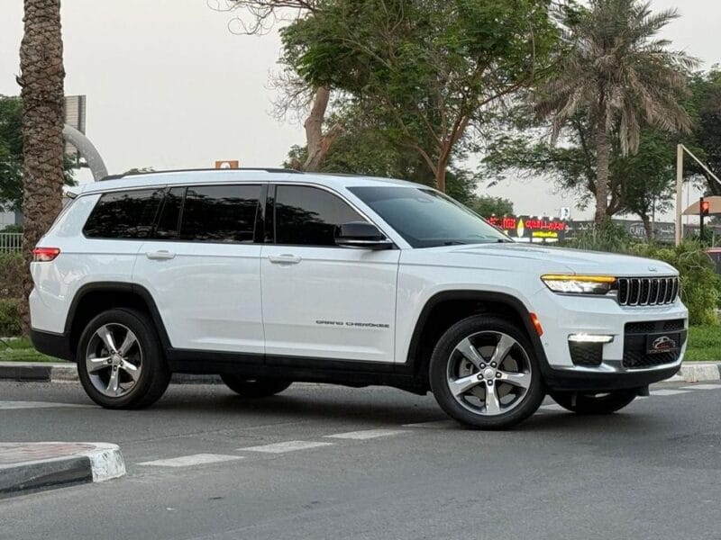 Jeep Grand Cherokee L Limited 3.6L JEEP GRAND CHEROKEE LIMITED 2022 GCC FULL OPTIONS IN PERFECT CONDITIONS