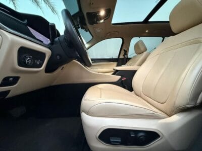 Jeep Grand Cherokee L Limited 3.6L JEEP GRAND CHEROKEE LIMITED 2022 GCC FULL OPTIONS IN PERFECT CONDITIONS