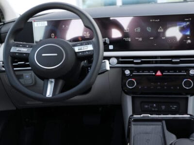 HYUNDAI TUCSON 1.6L SR VS Plus AAC 2025