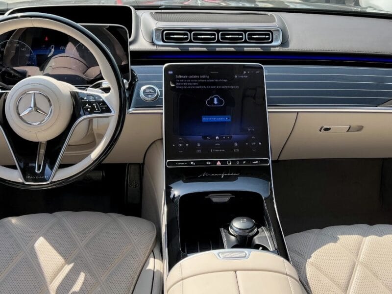 2023 Mercedes-Maybach S 680