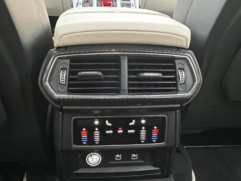 LAMBORGHINI URUS S 2022