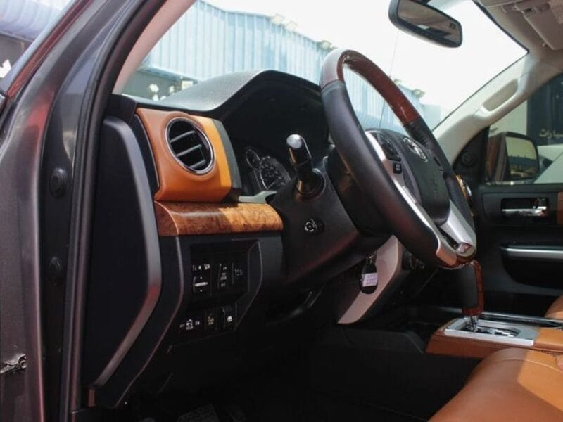 2017 Toyota Tundra Crewmax 1974 Edition 5.7L