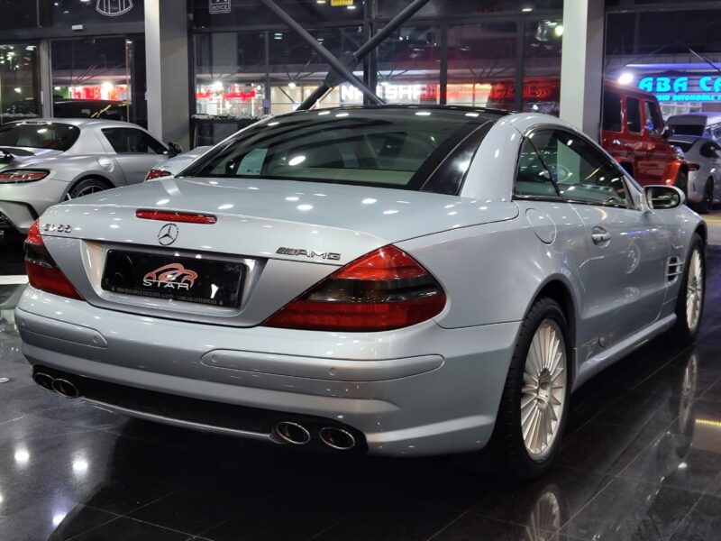 2005 Mercedes-Benz SL 55 AMG
