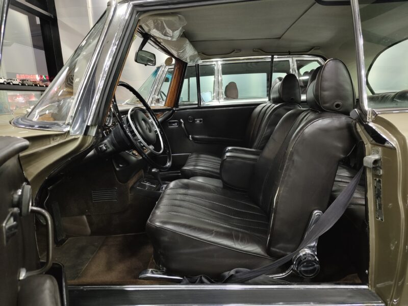 1971 Mercedes-Benz 280 SE 3.5