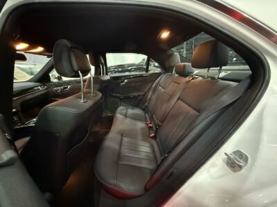 2011 Mercedes-Benz E 400 Hybrid