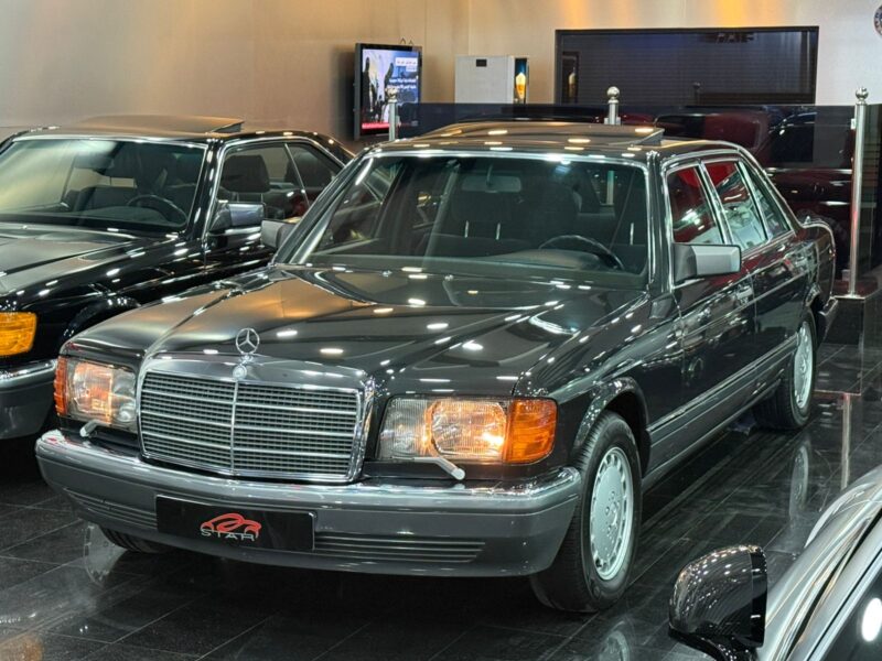 1991 Mercedes-Benz 560 SEL