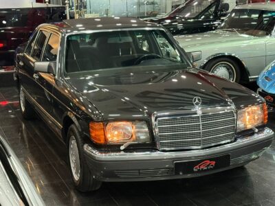 1991 Mercedes-Benz 560 SEL