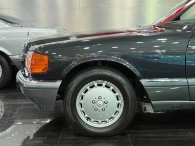 1991 Mercedes-Benz 560 SEL