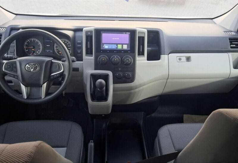 TOYOTA HIACE BUS DX 13 SEATS 3.5L HIROOF 2025