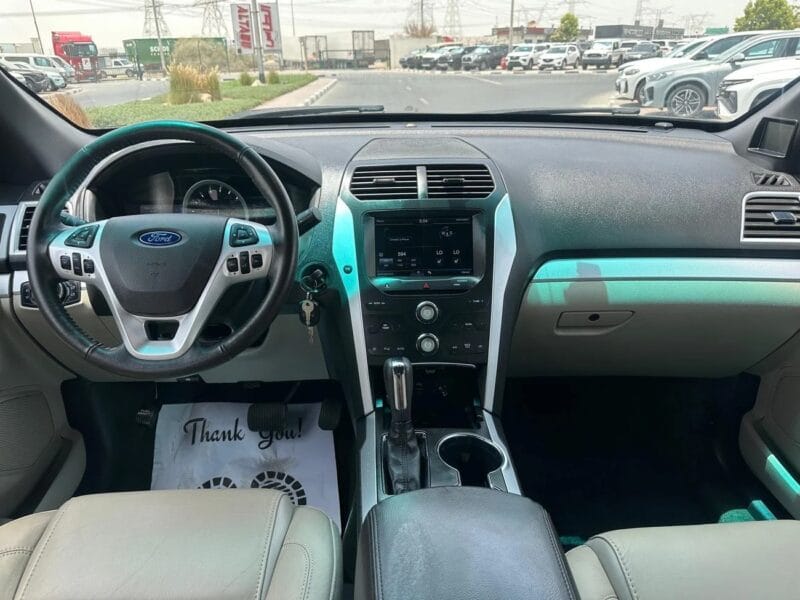 2014 Ford Explorer XLT V4