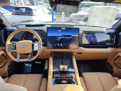 2025 BYD Leopard 8 Flagship