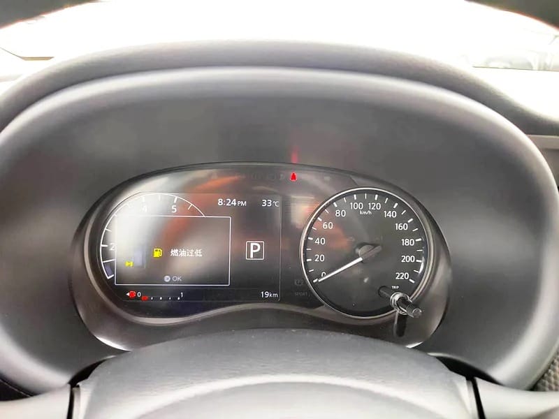 2025 Nissan Kicks Other