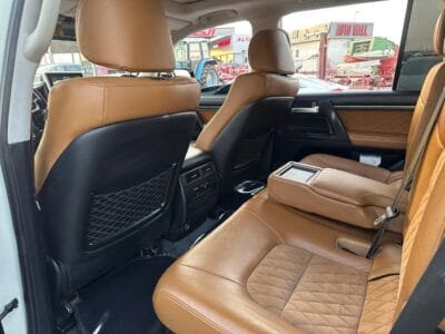 2021 Toyota Land Cruiser