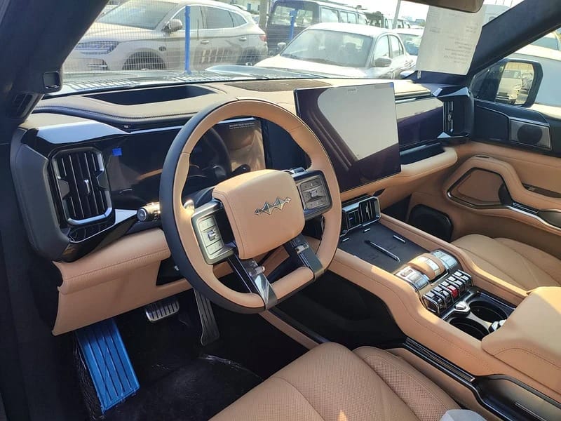 2025 BYD Leopard 8 Flagship