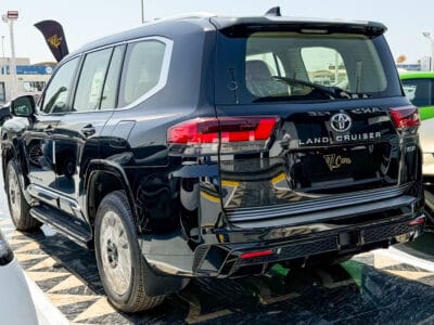 2025 Toyota Land Cruiser VXR