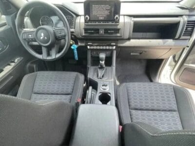 Mitsubishi L200 L200 GLX AT DIESEL FULL OPTION 2025