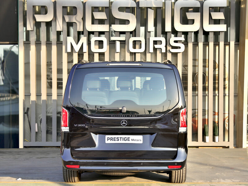 Mercedes-Benz V300 Avantgarde+ Extra Long/2025/GCC/2 Years Local Warranty