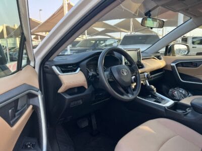 2022 Toyota Rav 4 4WD, 2.5L Engine in GCC Specs
