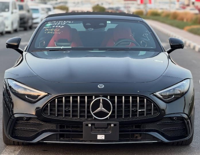 MERCEDES-BENZ SL 43 2023 Full Option in Japanese Specs