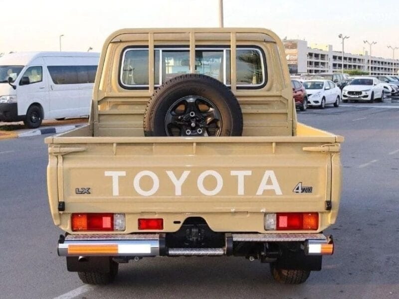 Toyota Land Cruiser Pick Up LC79 DC 2.8L Turbo Diesel 4WD AT 2024