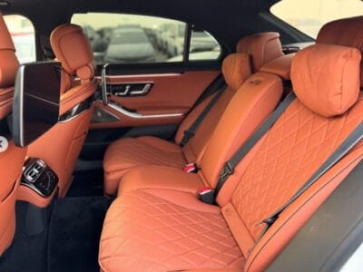 MERCEDES-BENZ S 500 2021 Full Option in Japanese Specs