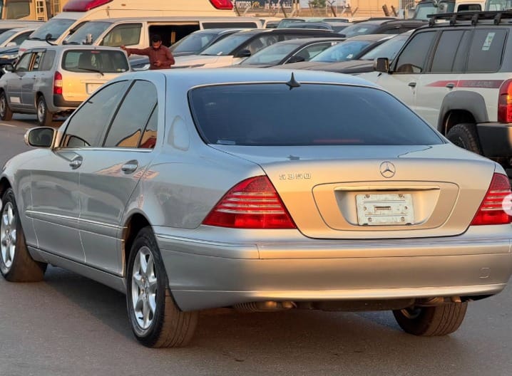 MERCEDES-BENZ S 350 V6 2005 Neat and Clean