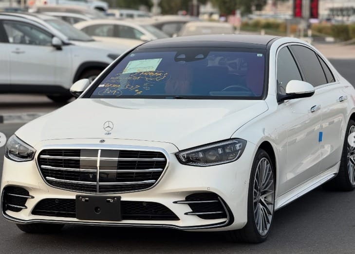 MERCEDES-BENZ S 500 2021 Full Option in Japanese Specs