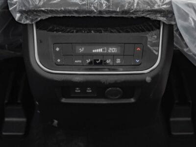 2025 Nissan Patrol LE T1 3.5L AT Petrol (White-Black)