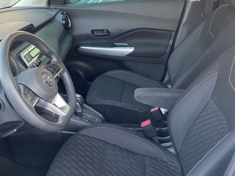 Nissan Kicks Subcompact Crossover SUV Model 2022