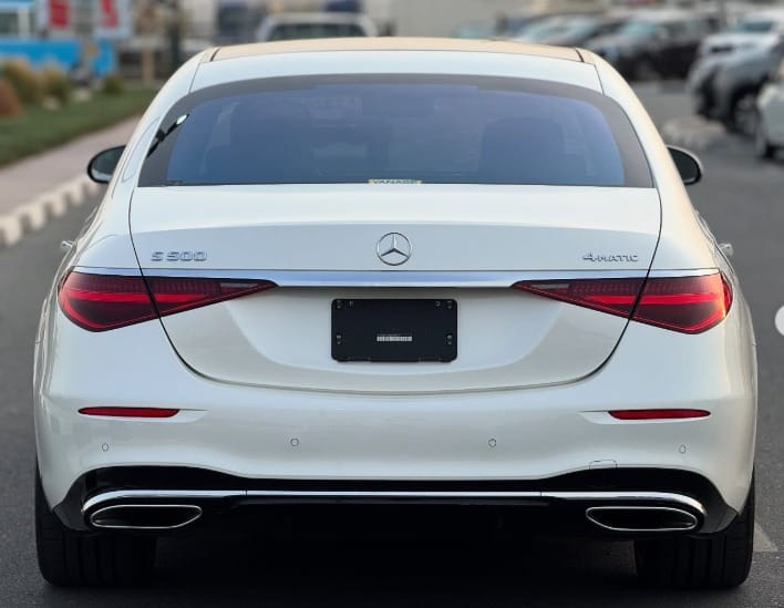 MERCEDES-BENZ S 500 2021 Full Option in Japanese Specs